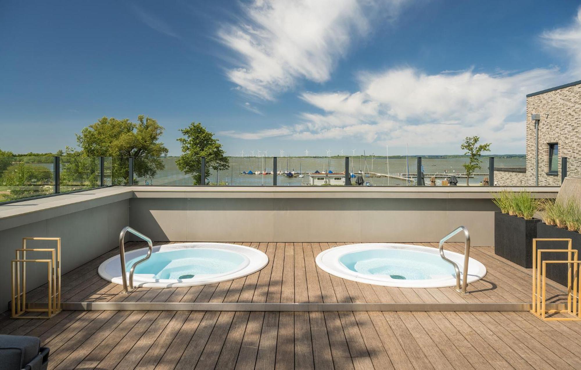 Penthouse Comfort Lembruch Εξωτερικό φωτογραφία
