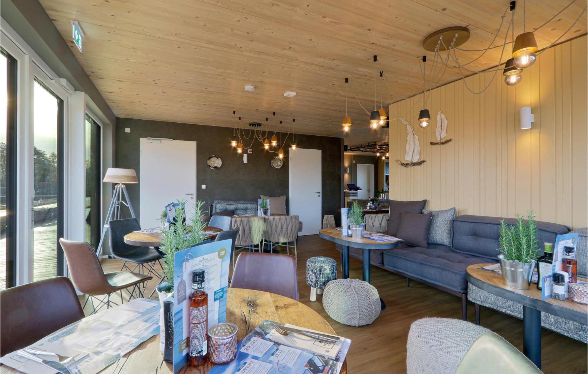 Penthouse Comfort Lembruch Εξωτερικό φωτογραφία
